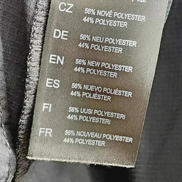 Kuhl Women's Convertible Cargo Pants 14 Short Black Outdoor Polyester Blend - Picture 4 of 11